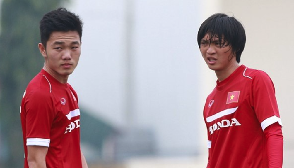 HLV Huu Thang lo ngai phong do cua 3 cau thu xuat ngoai hinh anh