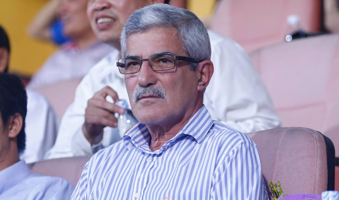 HLV Calisto chuc Viet Nam vo dich AFF Cup hinh anh