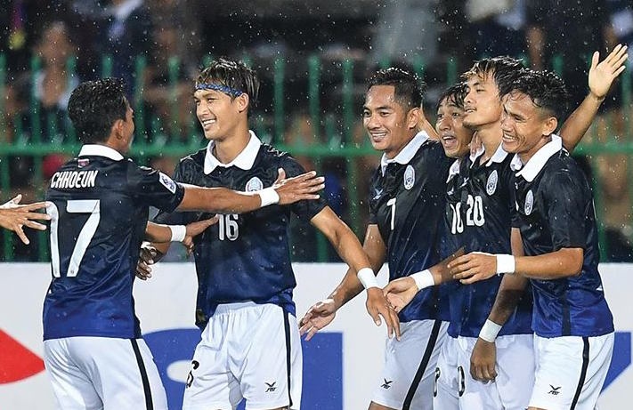Campuchia dat mot chan vao vong bang AFF Cup 2016 hinh anh