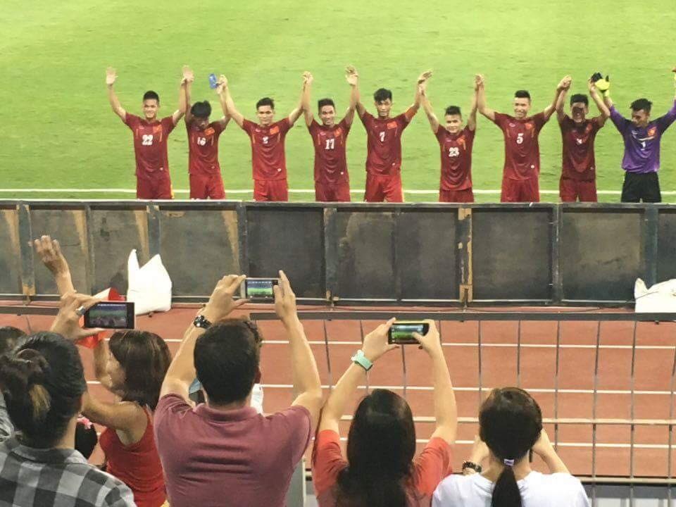 CDV goc Viet tiep lua U19 Viet Nam anh 5