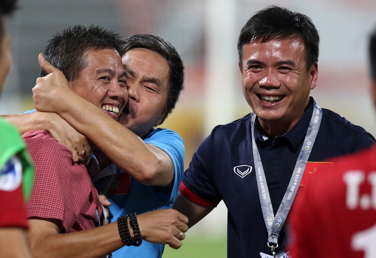 giọt nước mắt của HLV U19 Việt Nam ảnh 2 giot nuoc mat cua HLV U19 Viet Nam anh 2