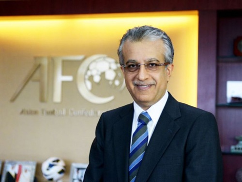 Chu tich AFC chuc mung U19 Viet Nam anh 1