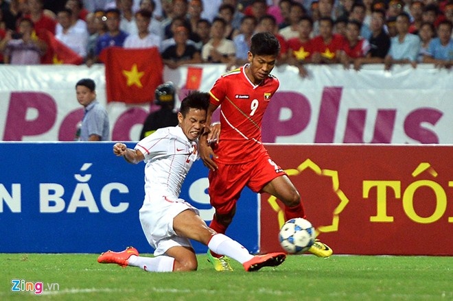 Doi hinh ket hop 2 lua U19 VN anh 6