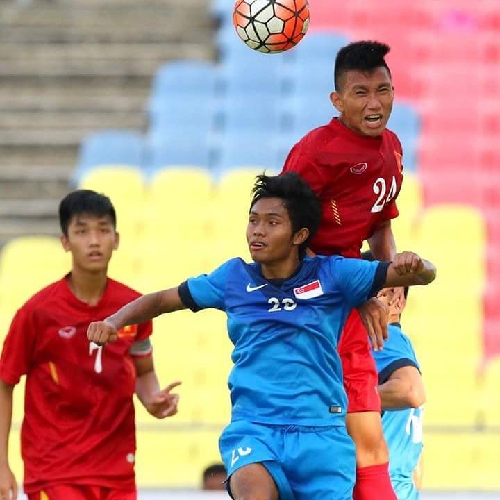 Doi hinh ket hop 2 lua U19 VN anh 3