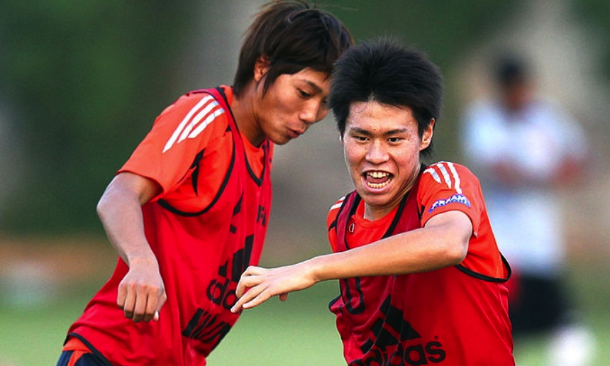 U19 Nhat doi lich tap de phong tuyen Viet Nam do tham hinh anh