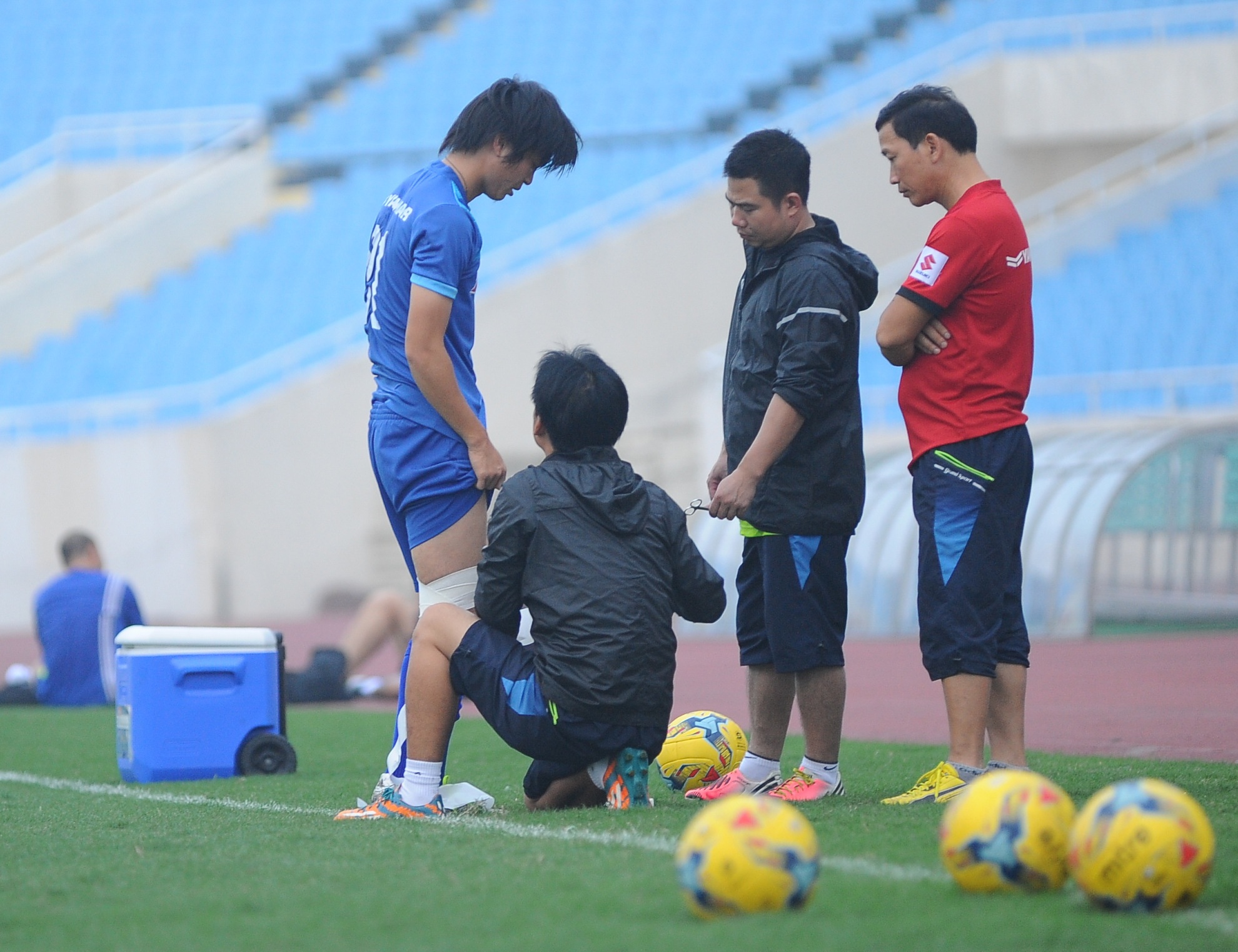 Indonesia treu gheo fan nu Viet Nam anh 4