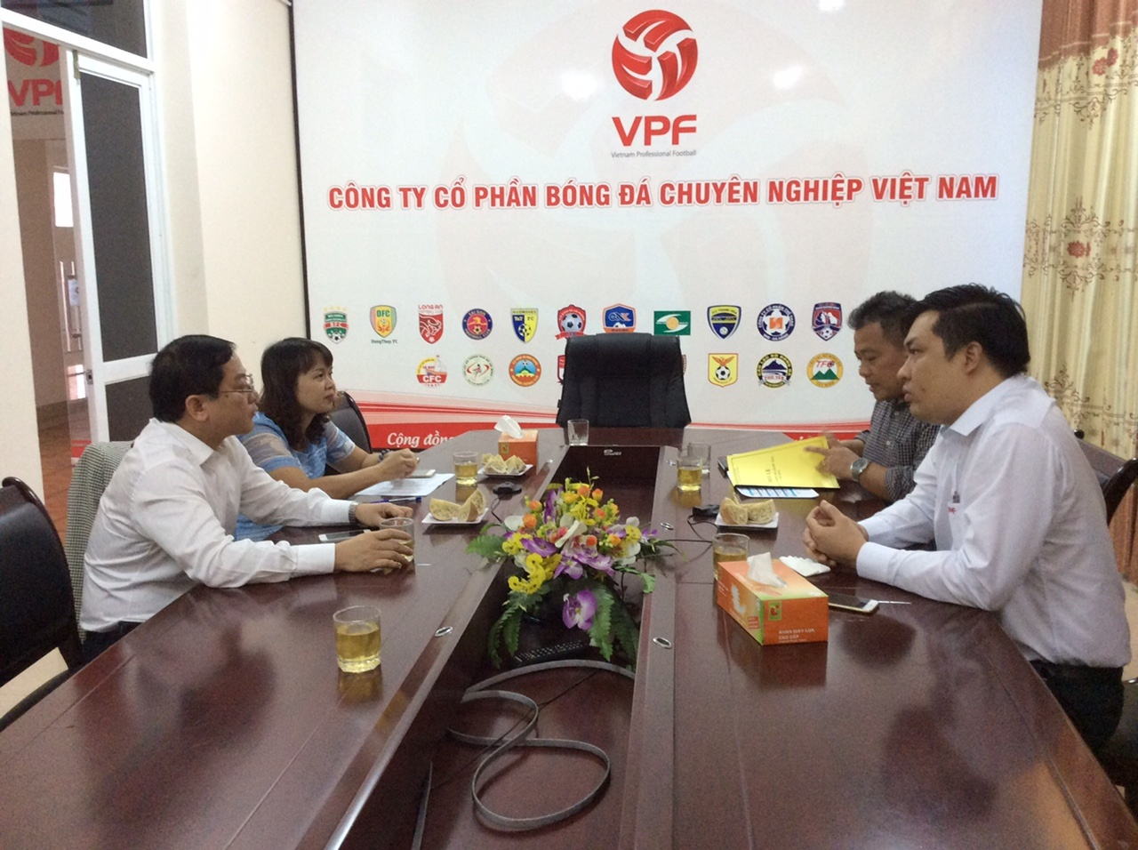 Sieu cup to chuc o Hang Day anh 1