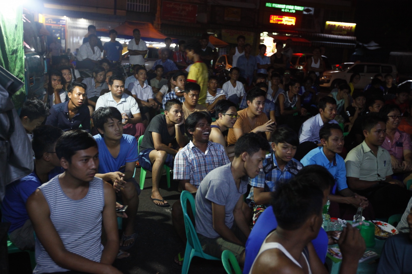 Xem Mu vs Arsenal o Myanmar anh 5