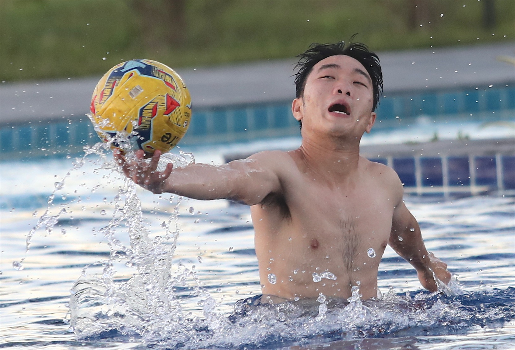 Tuyen Viet Nam sang khoai o be boi anh 2