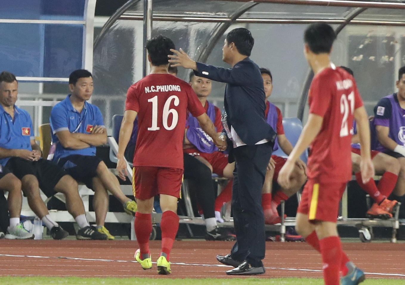 Huu Thang vo ve Cong Phuong, anh 4