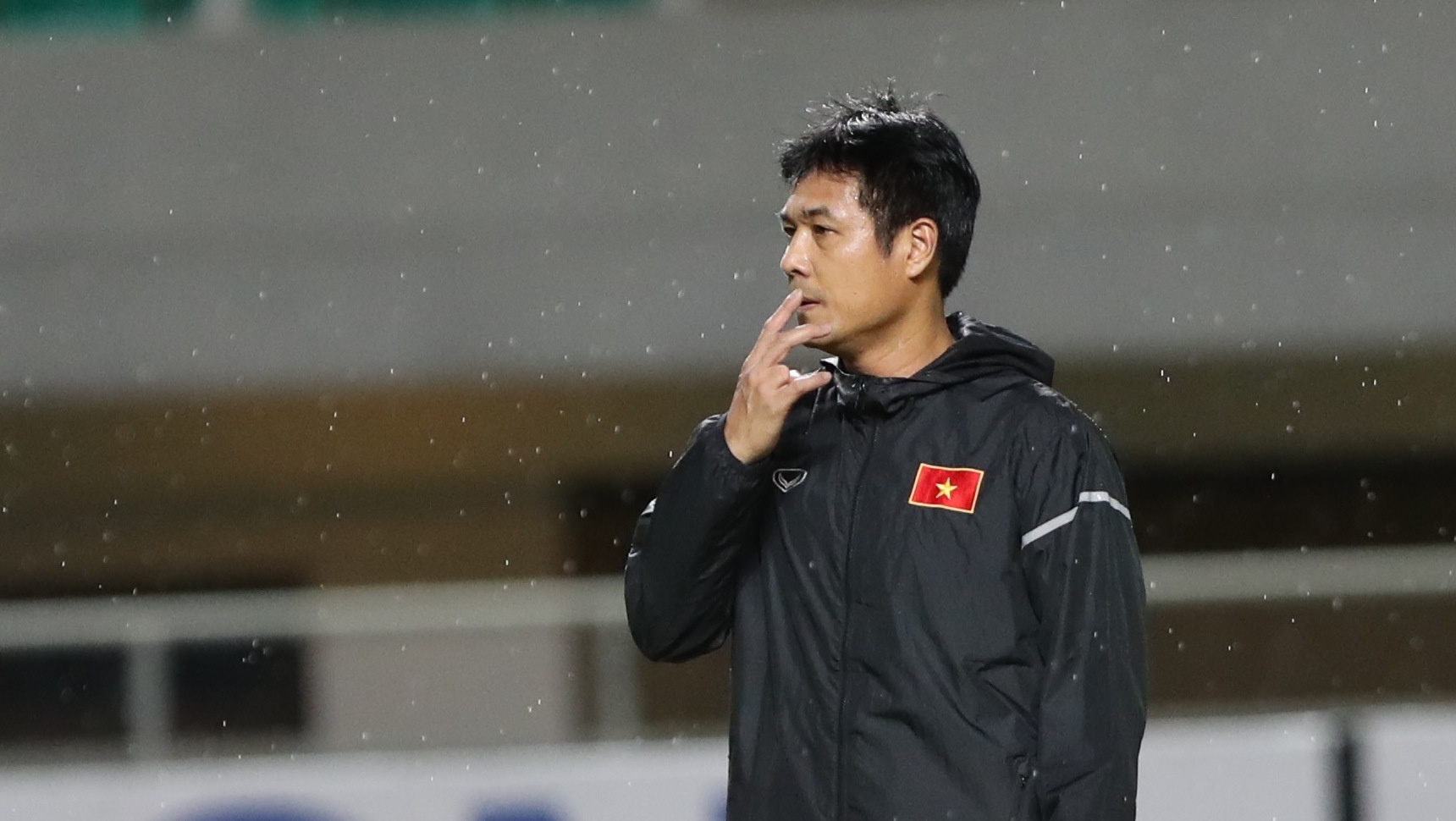 Cong Phuong tap dut diem mot minh anh 1