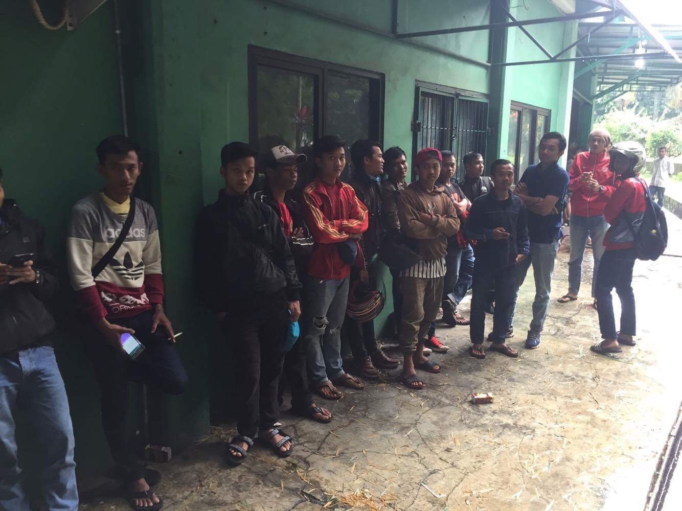 Ve vao san My Dinh xuat hien o Indonesia anh 2