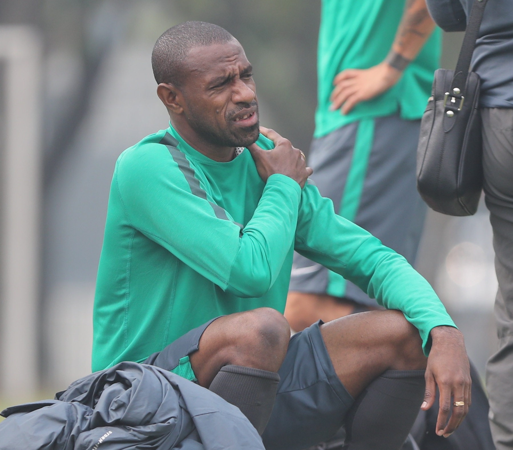 Indonesia mất thủ quân ảnh 4 Indonesia mat thu quan anh 4