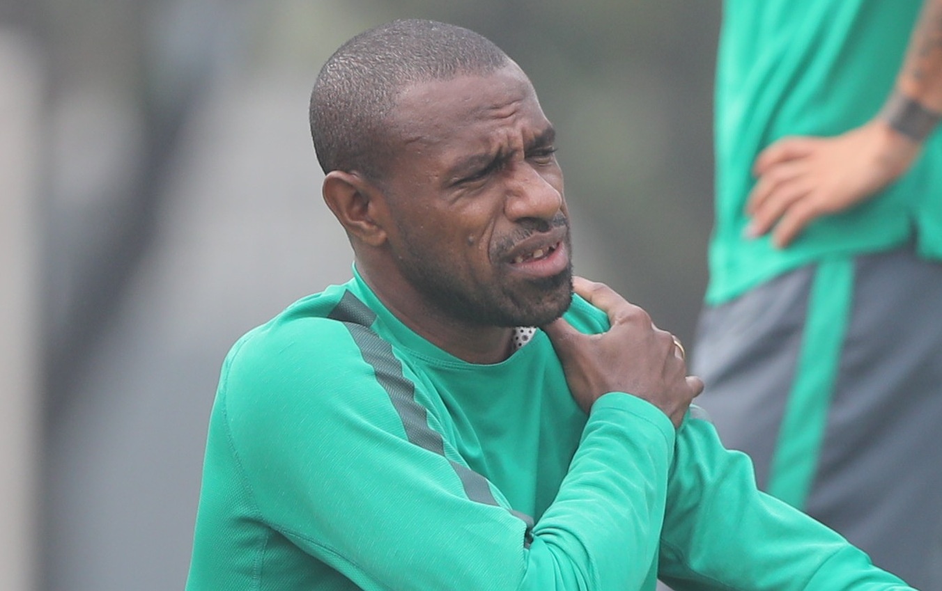 Indonesia mat thu quan ngay buoi tap dau o Ha Noi hinh anh