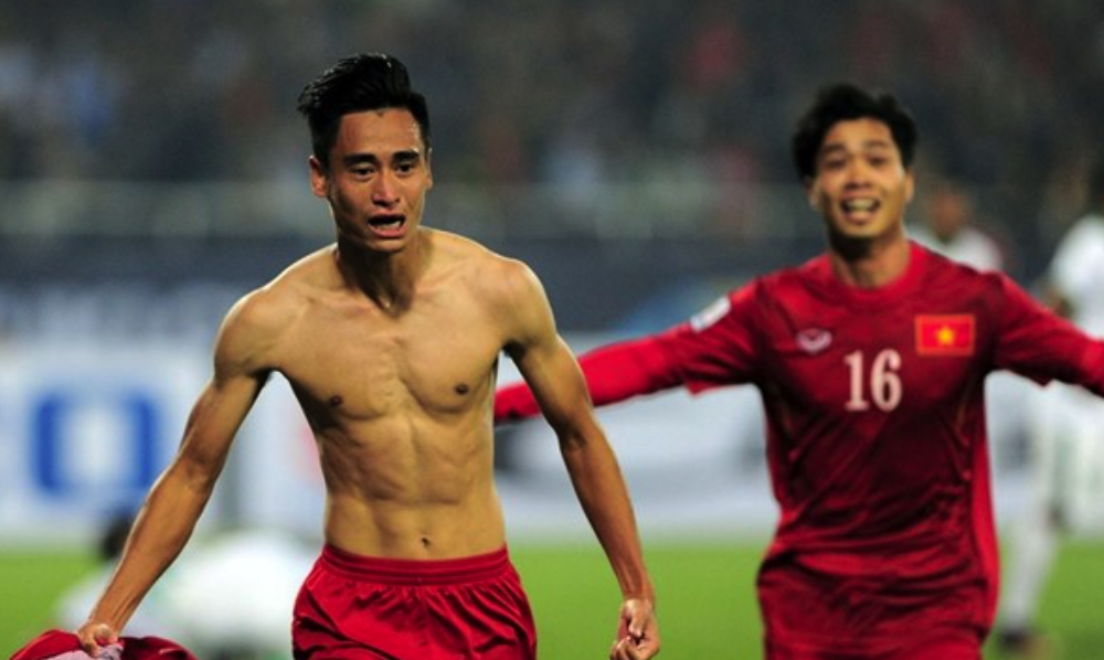 Minh Tuan: Cha chi duong cho toi ghi ban vao luoi Indonesia hinh anh