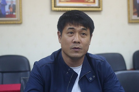 Video HLV Huu Thang giai trinh ve that bai cua tuyen Viet Nam o AFF Cup hinh anh