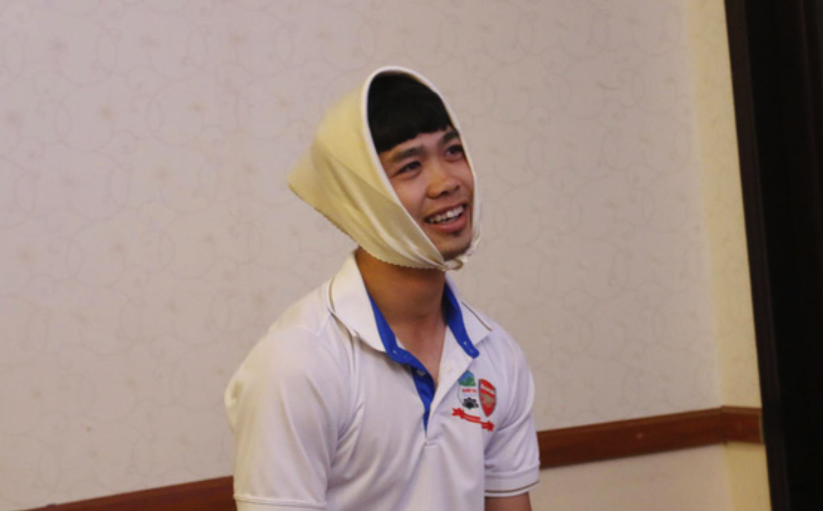 Cong Phuong sam vai nu trong ban cover 'Ong ba anh' hinh anh