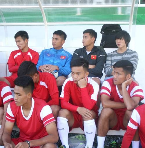 Ngoai binh 3 quoc tich ghi ban, anh 3