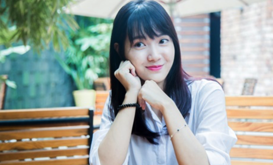 Hoa khoi va 'Thanh nu Bolero' du trao giai Qua bong vang VN hinh anh