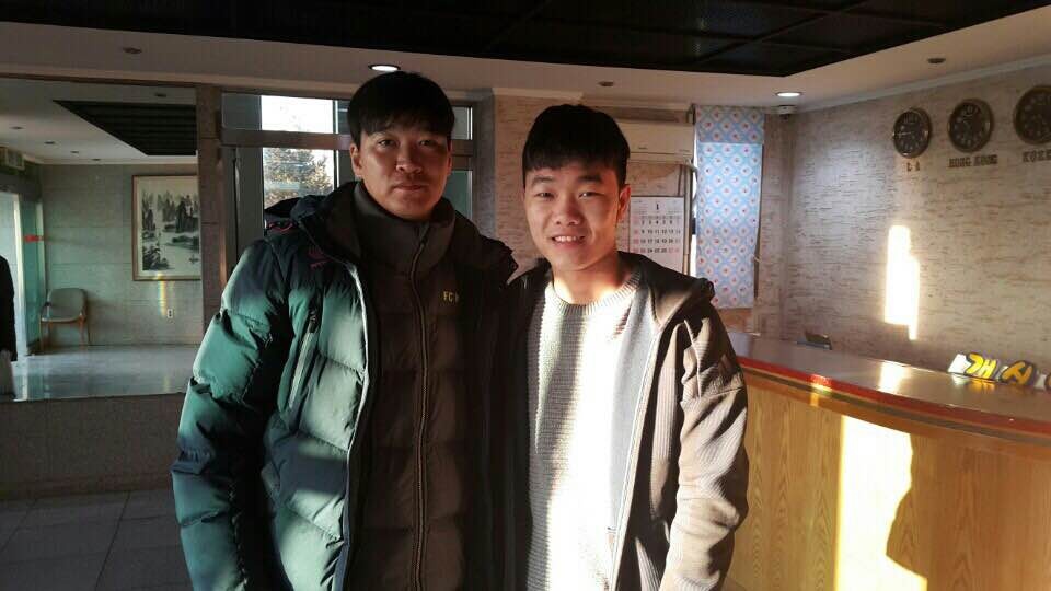 Xuan Truong kiem tra y te o Han Quoc, anh 1