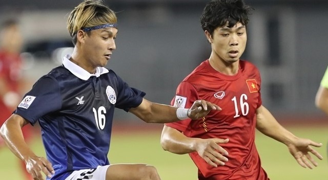 Viet Nam kem Thai Lan 10 bac tren BXH FIFA thang 1 hinh anh