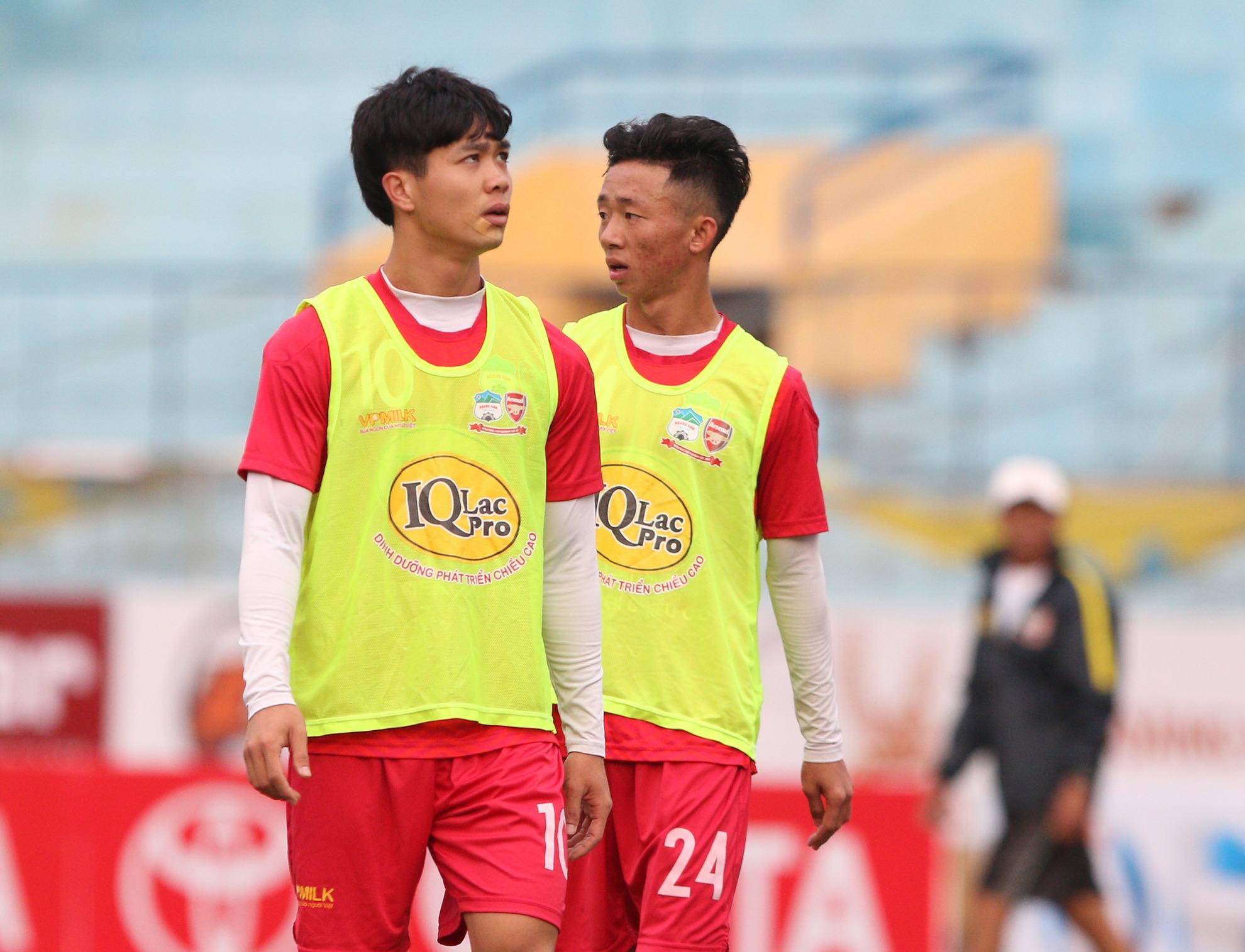 Cong Phuong va HAGL tap truoc tran Ha Noi anh 7