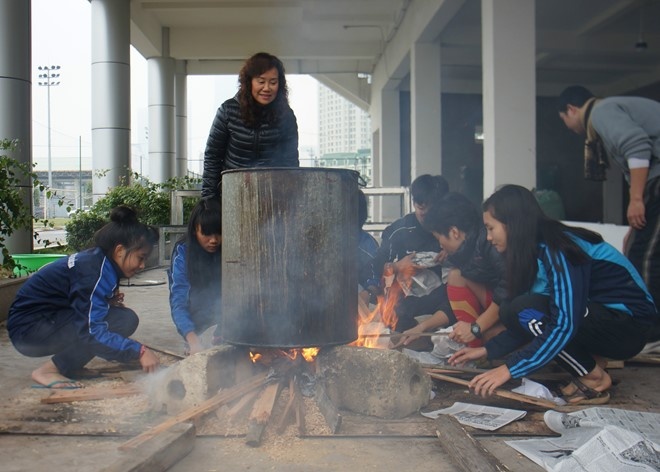 Hoa khoi bong chuyen goi banh chung anh 2