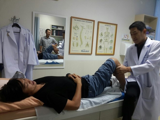 Tuan Anh binh phuc chan thuong, anh 1