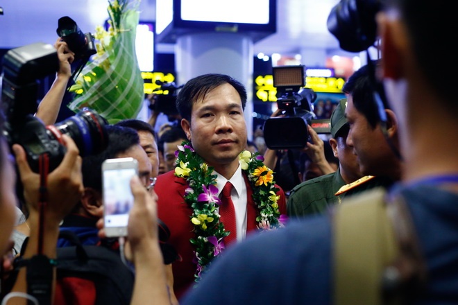 Hoàng Xuân Vinh không ăn may ảnh 3 Hoang Xuan Vinh khong an may anh 3