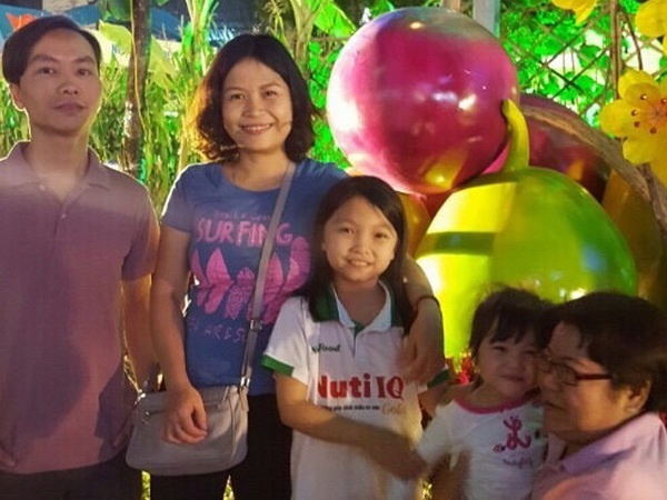 Tet doan vien cua than dong co vua Cam Hien o Can Tho hinh anh