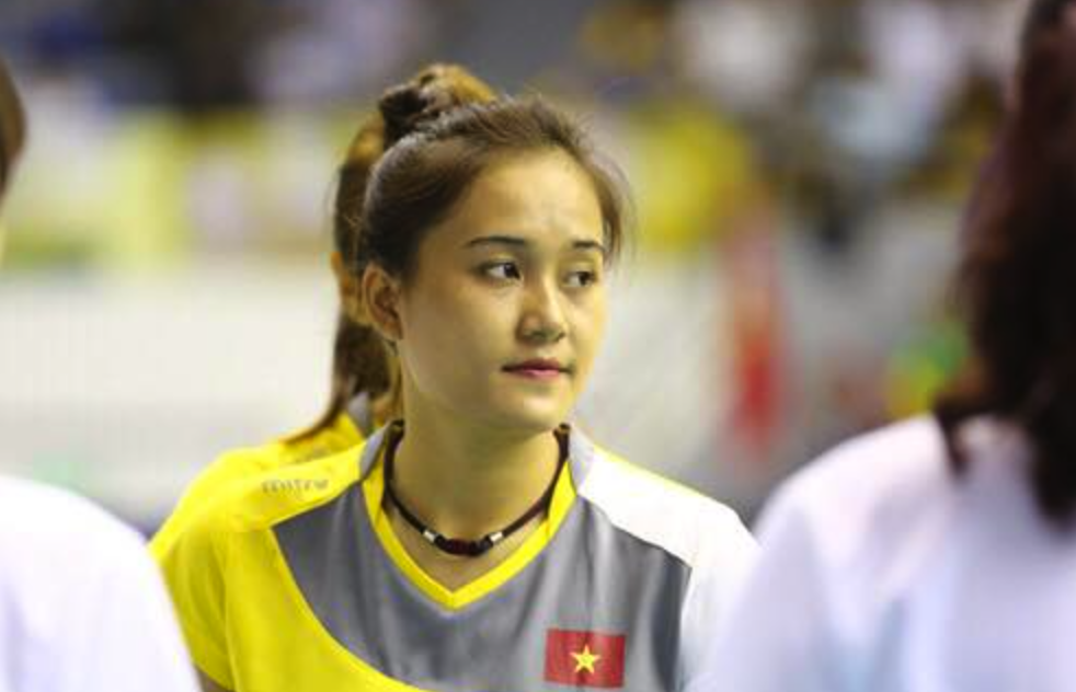 Hoa khoi bong chuyen: 'Tet nay ai cung hoi lay chong chua' hinh anh