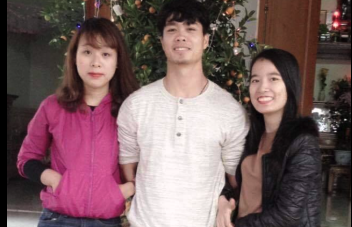 Cong Phuong ban ron tiep khach dip nghi Tet hinh anh