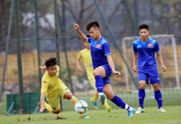 U18 Viet Nam sang du dau Trung Quoc anh 1