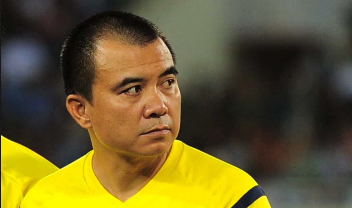 C45 nam toan bo so dien thoai trong tai V.League hinh anh