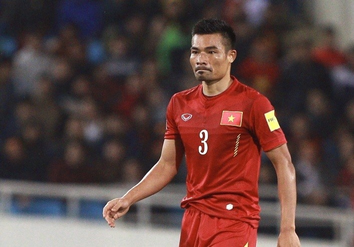 Dinh Luat chia tay doi tuyen quoc gia hinh anh