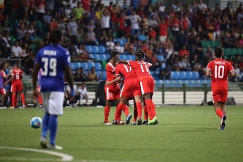 Mac Hong Quan nhan the do anh 5