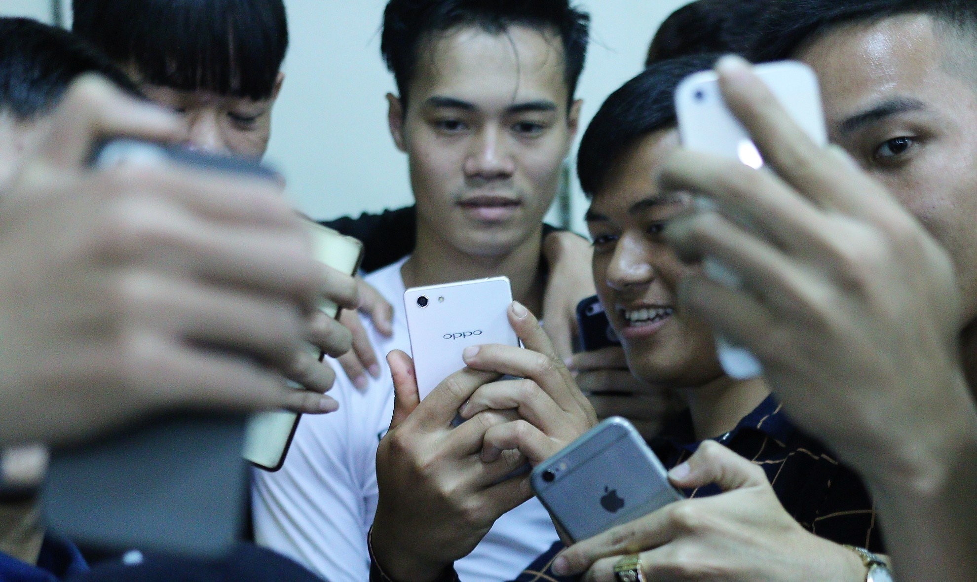 Fan Nghe An nao loan phong thay do HAGL anh 4