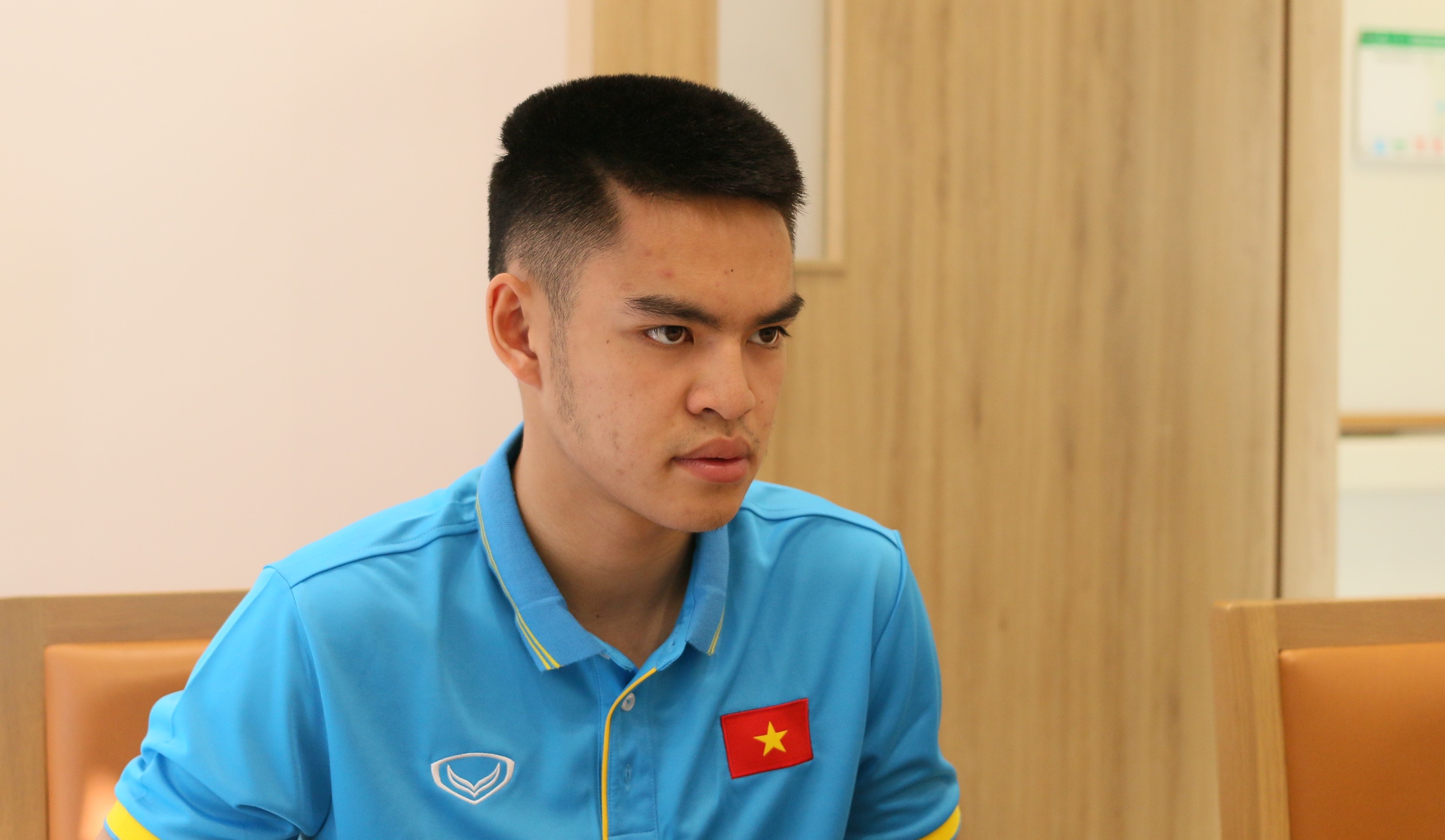 Tony Tuan Anh bi loai khoi U20 Viet Nam hinh anh