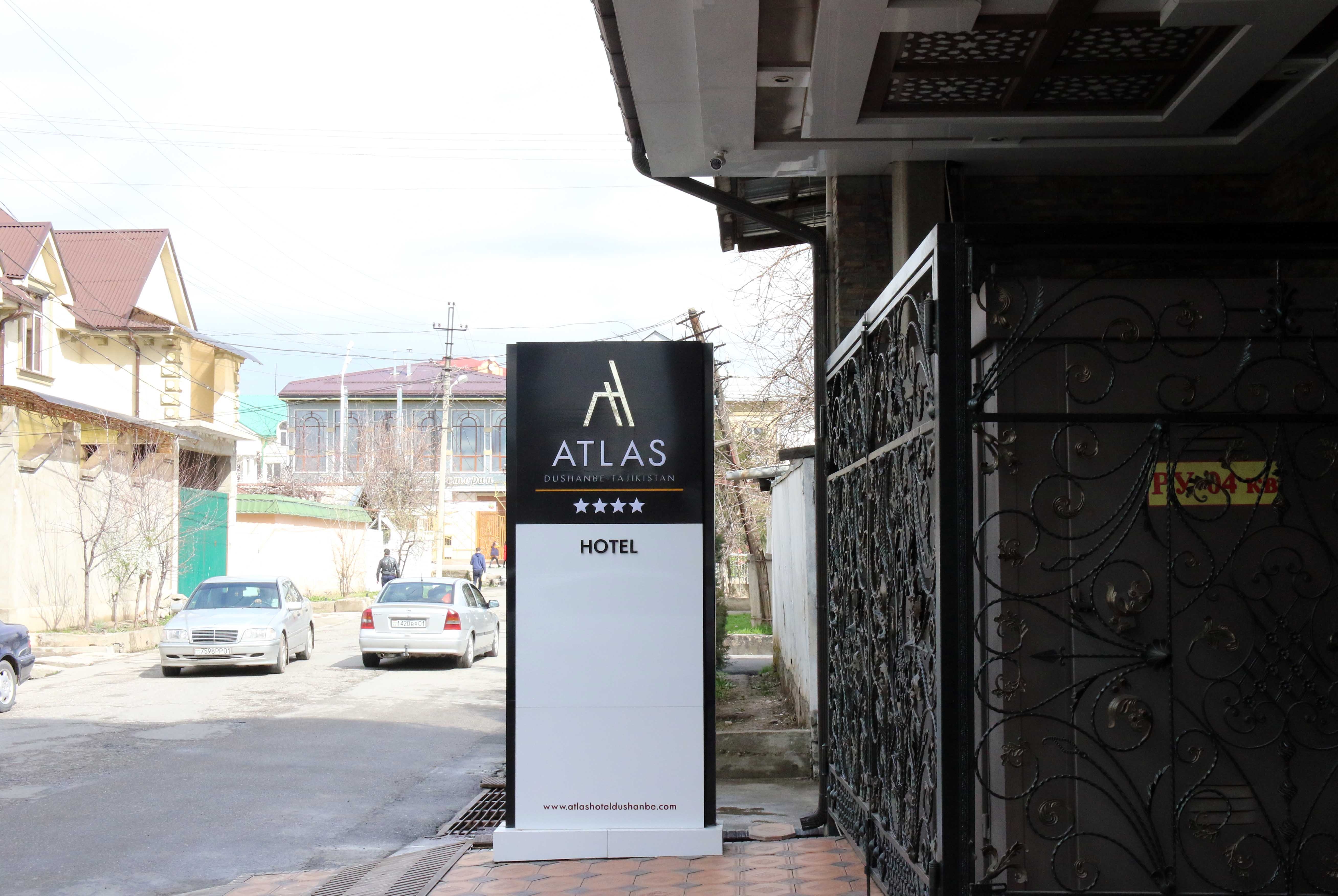 Tuyen Viet Nam sang Tajikistan anh 3