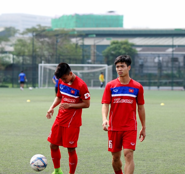 Tuyen Viet Nam sang Tajikistan anh 8