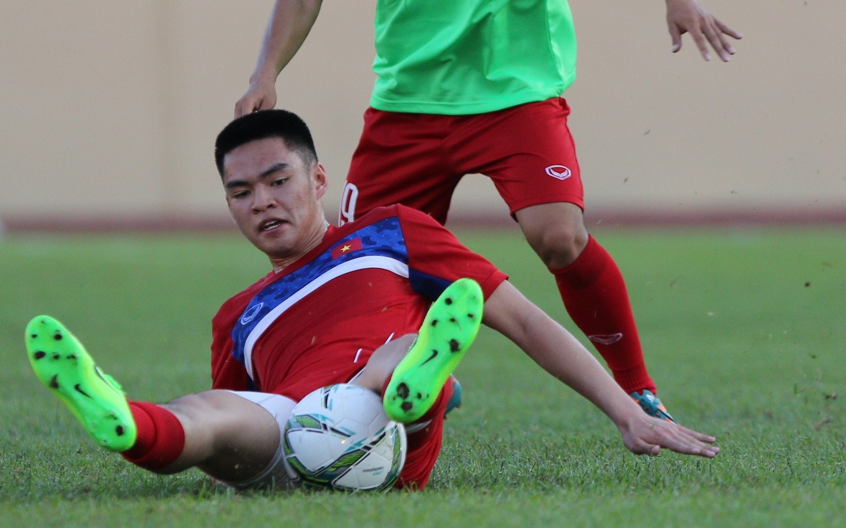 Tony Tuan Anh van nuoi hy vong tro ve Viet Nam thu viec hinh anh