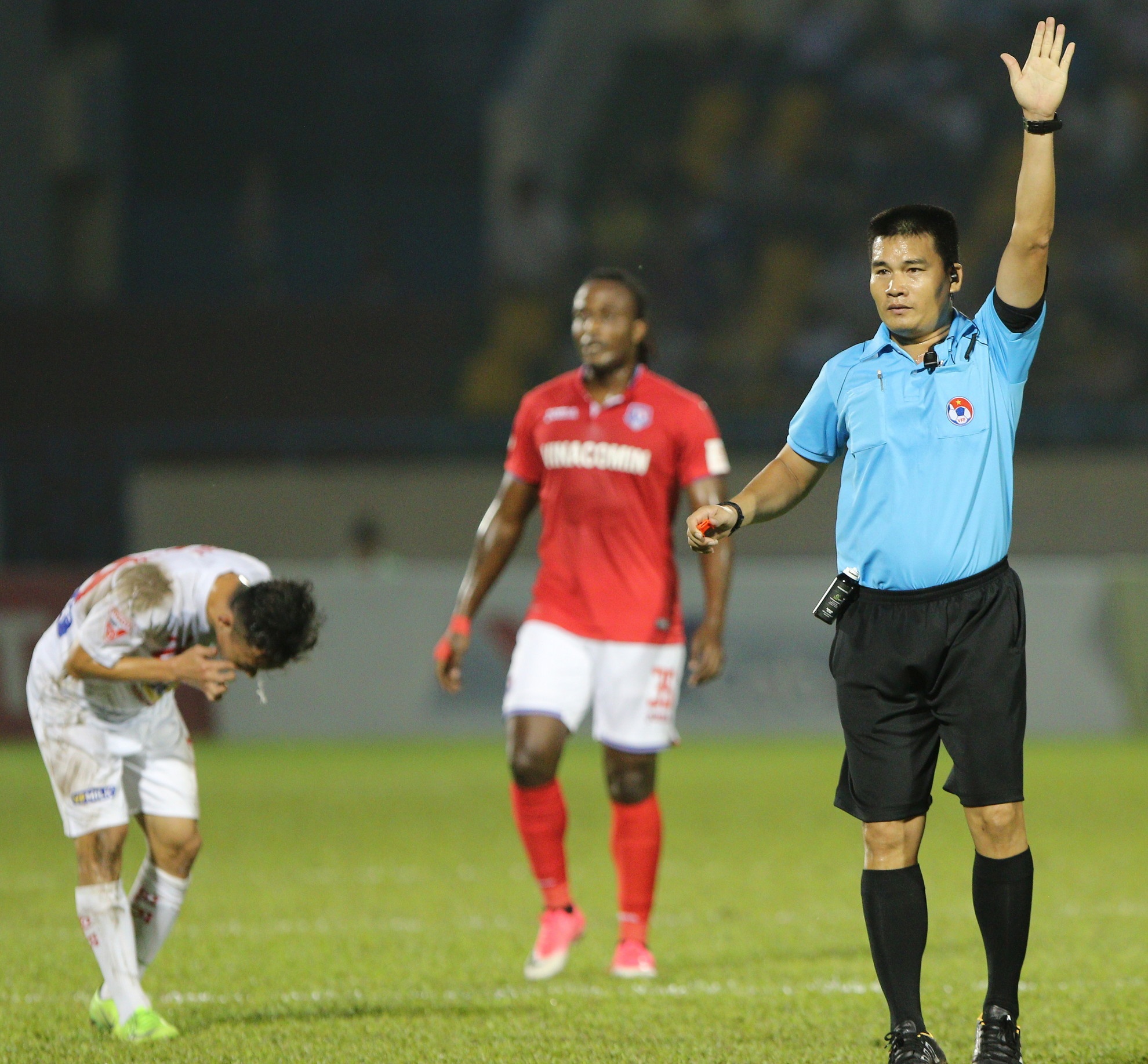 Chau Ngoc Quang toa sang anh 8