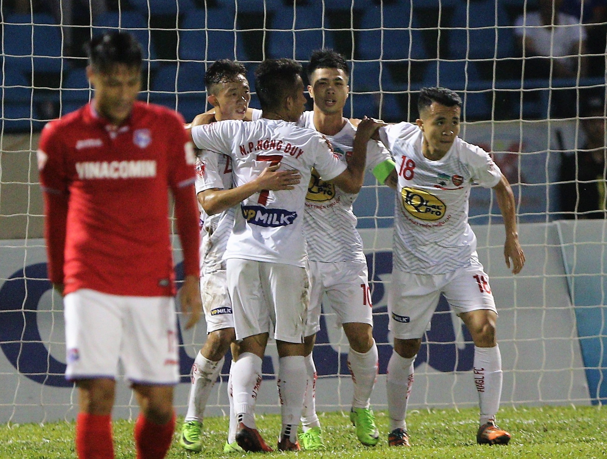 Chau Ngoc Quang la ai anh 1