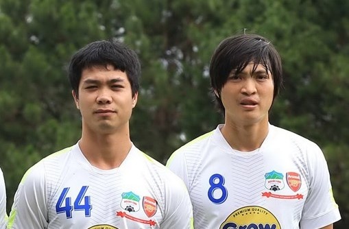 Cong Phuong, Tuan Anh dan dau U22 Viet Nam dau U20 Argentina hinh anh
