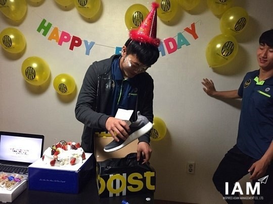 Xuan Truong don sinh nhat o Han Quoc anh 1