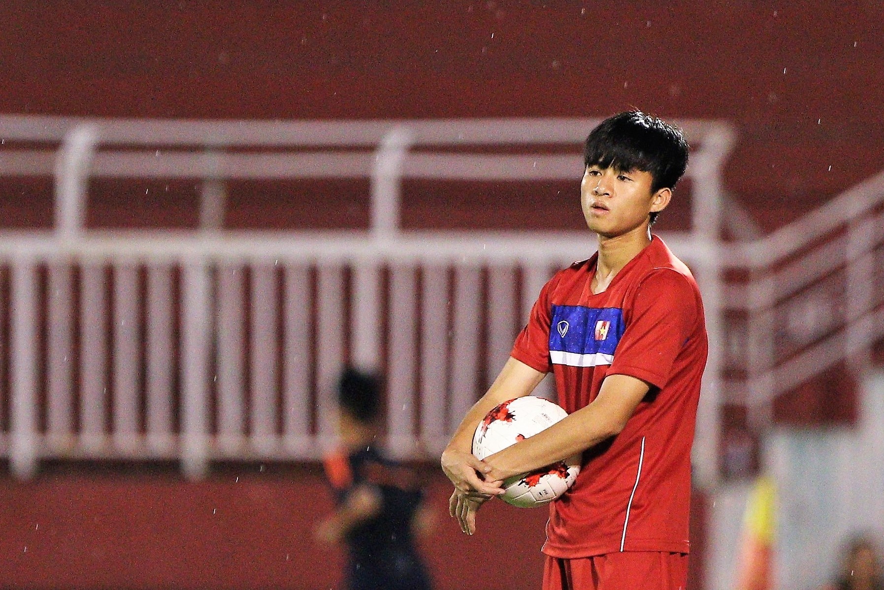 Ly do Thanh Hau bi mang truoc tran gap U20 Argentina hinh anh