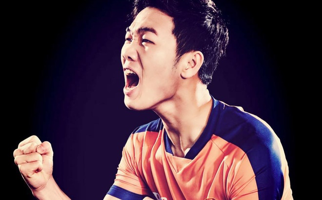 Video Xuan Truong sut phat ghi ban trong mau ao Gangwon FC hinh anh