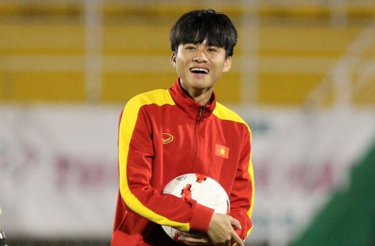 Thanh Hau gianh 've vot' du U20 World Cup hinh anh