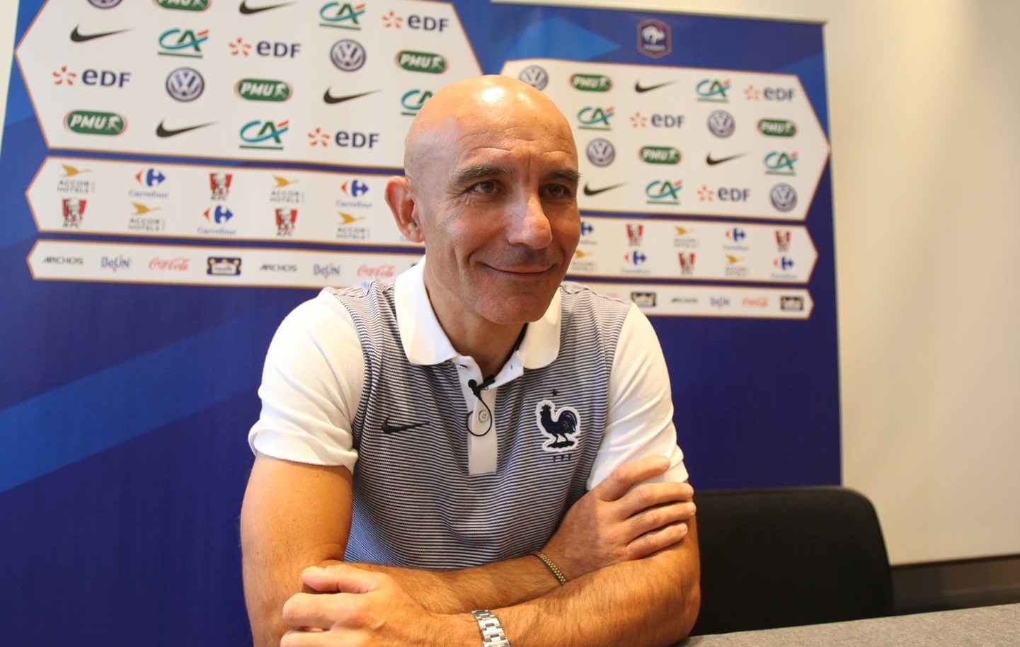 HLV Phap coi thuong U20 Viet Nam anh 1