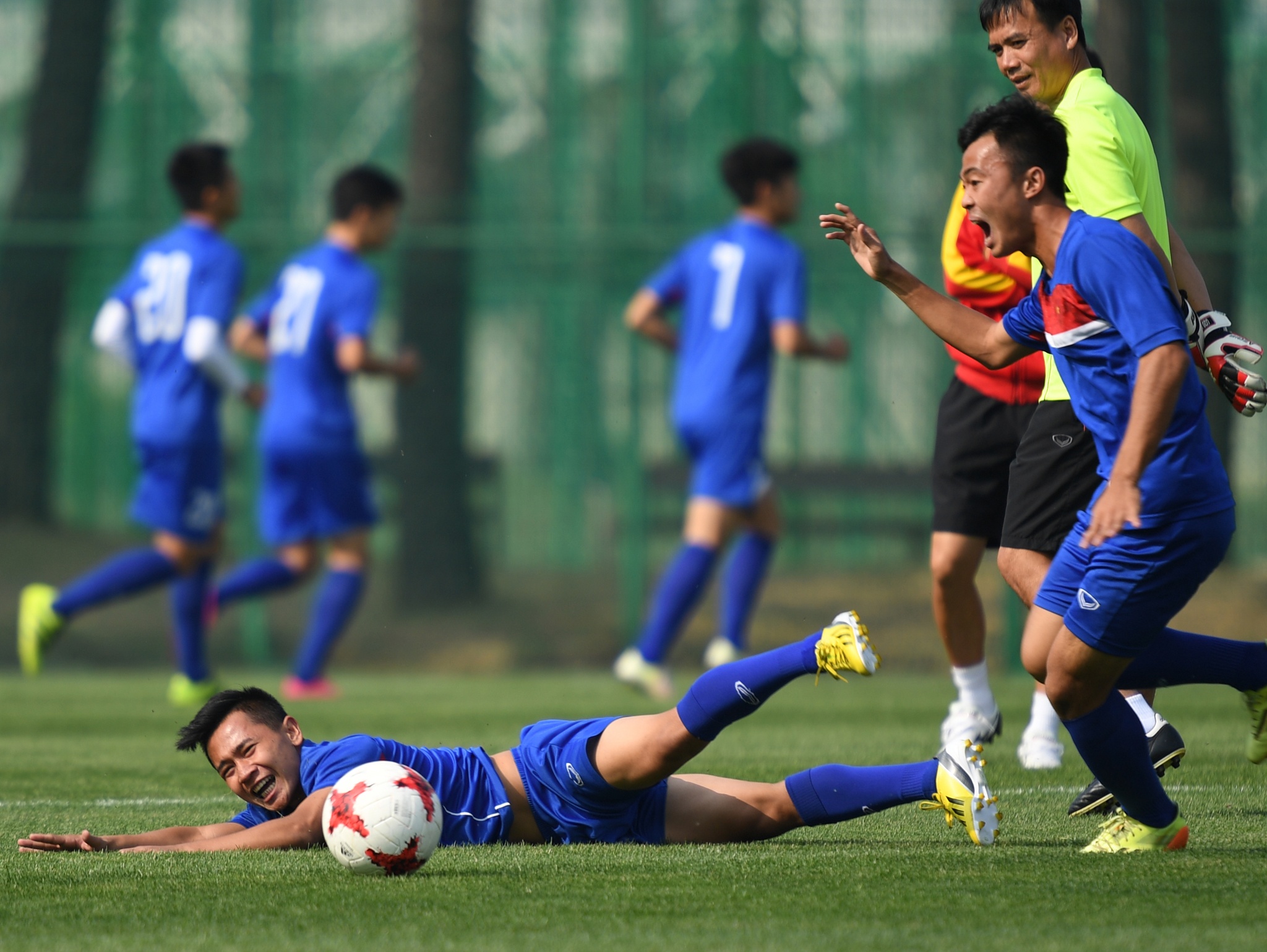 U20 Viet Nam vs U20 Phap, anh 3
